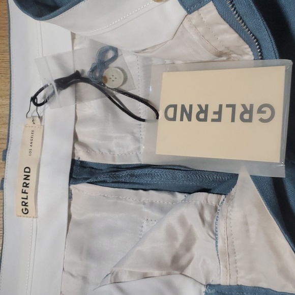 NWT GRLFRND The Linen Flared Pant in Denim Blue - Picture 4 of 6